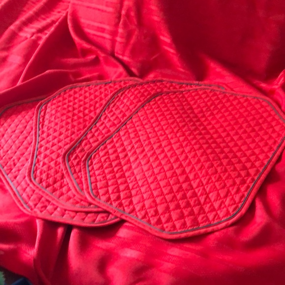 Placemats - Picture 2 of 5